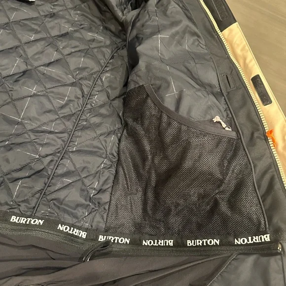 BURTON GORE‑TEX Eyris Jacket Sサイズ Women's Burton GORE‑TEX Eyris Jacket | Burton.com Winter 2021 US